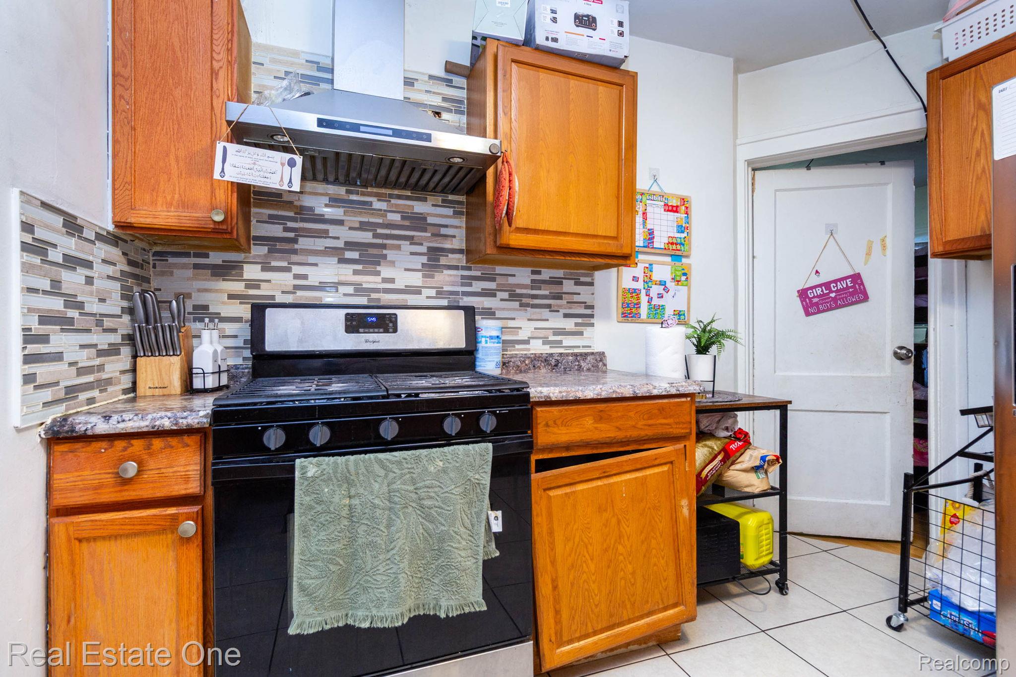 4932 Reuter Street Property Photo 10