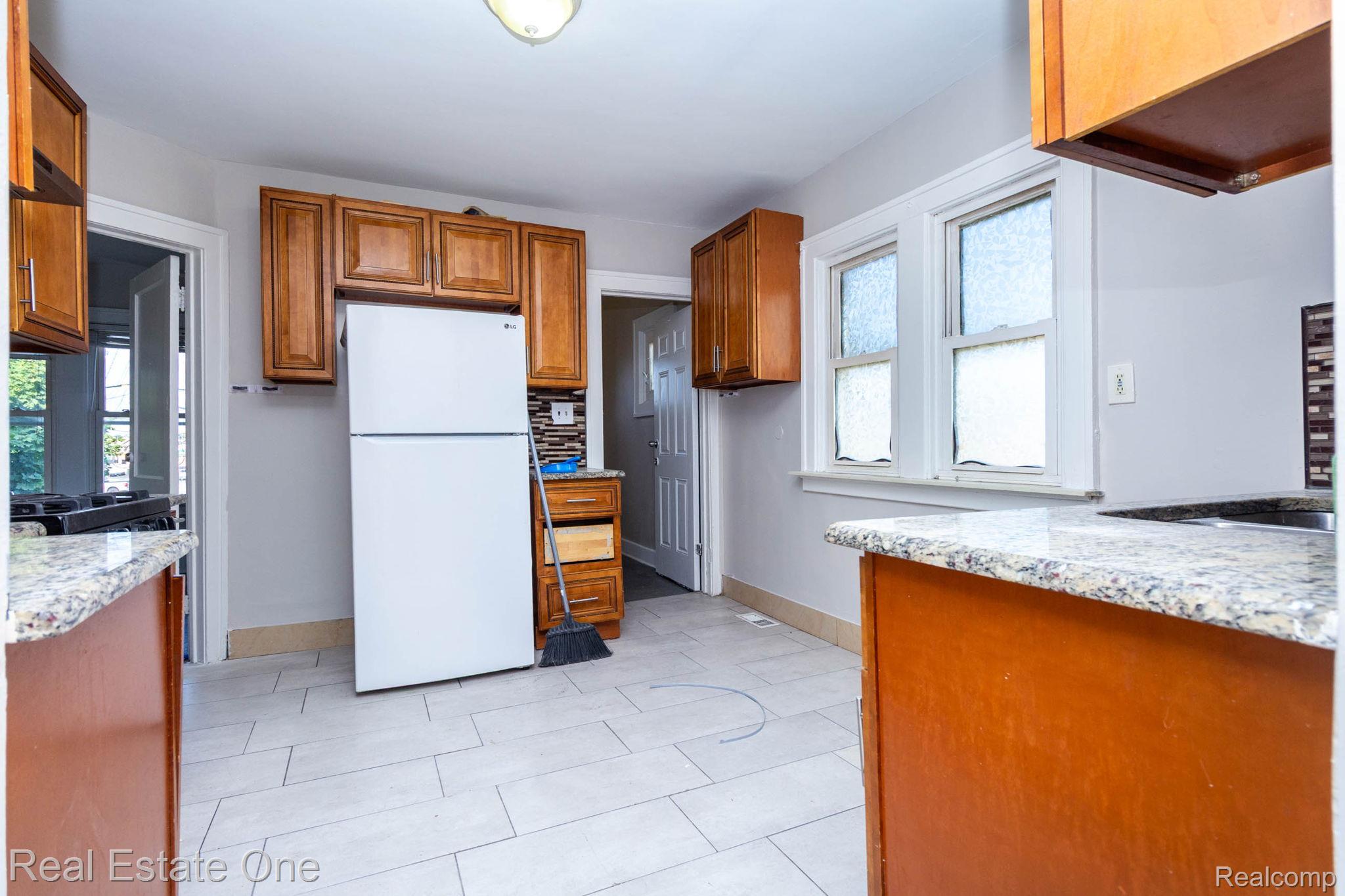 4932 Reuter Street Property Photo 28