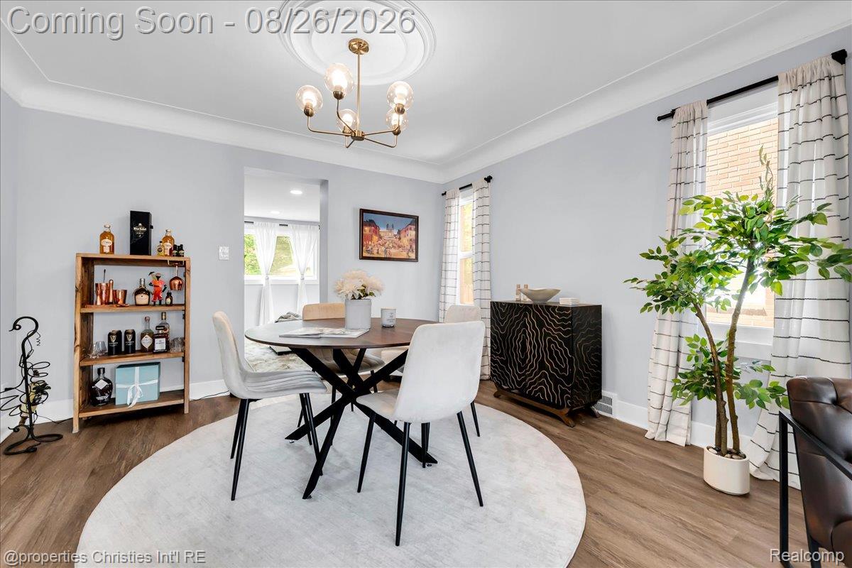 16581 Mendota Street Property Photo 10