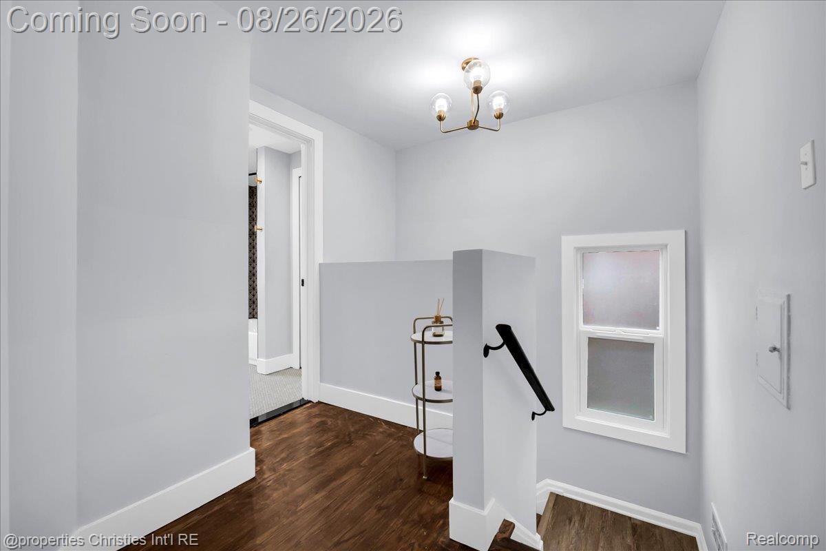 16581 Mendota Street Property Photo 21