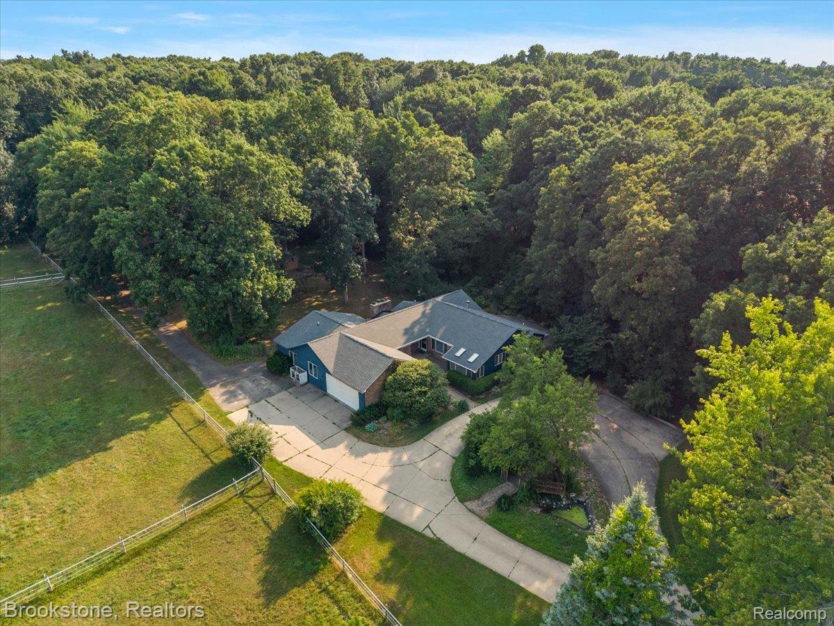 430 Rissman Lane Property Photo 1