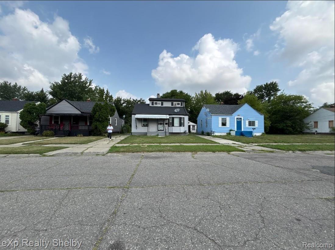 16069 Liberal Street Property Photo 2