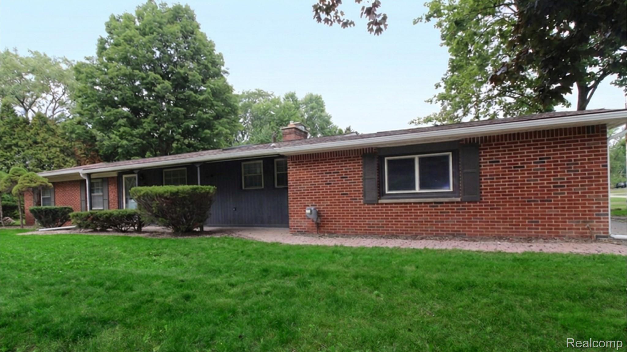 1239 Ashover Drive Property Photo 1