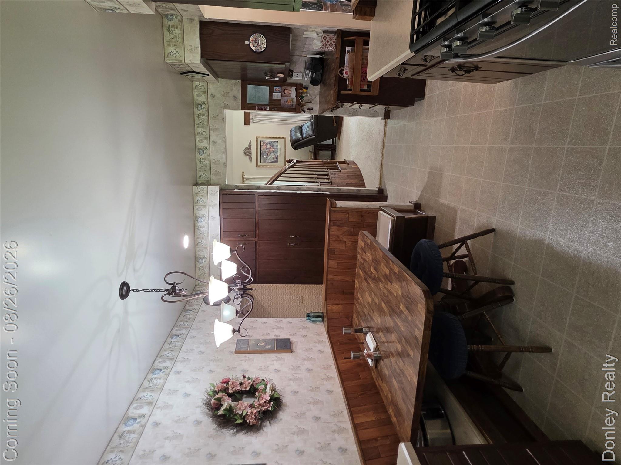 5163 Burning Tree Road Property Photo 4