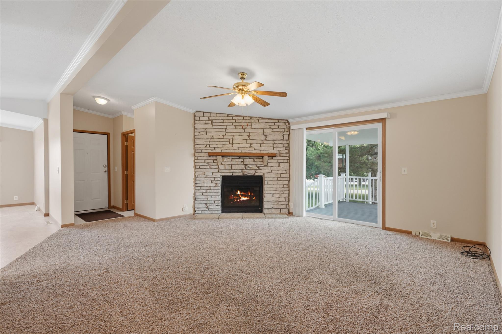 1707 Augusta Drive Property Photo 3