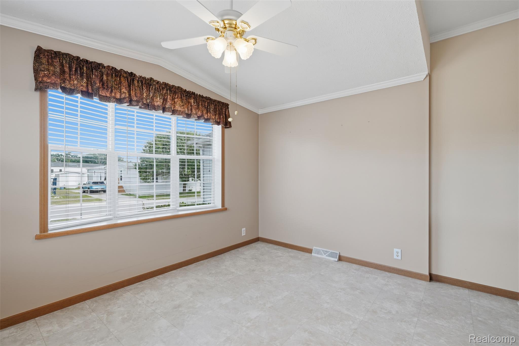 1707 Augusta Drive Property Photo 17