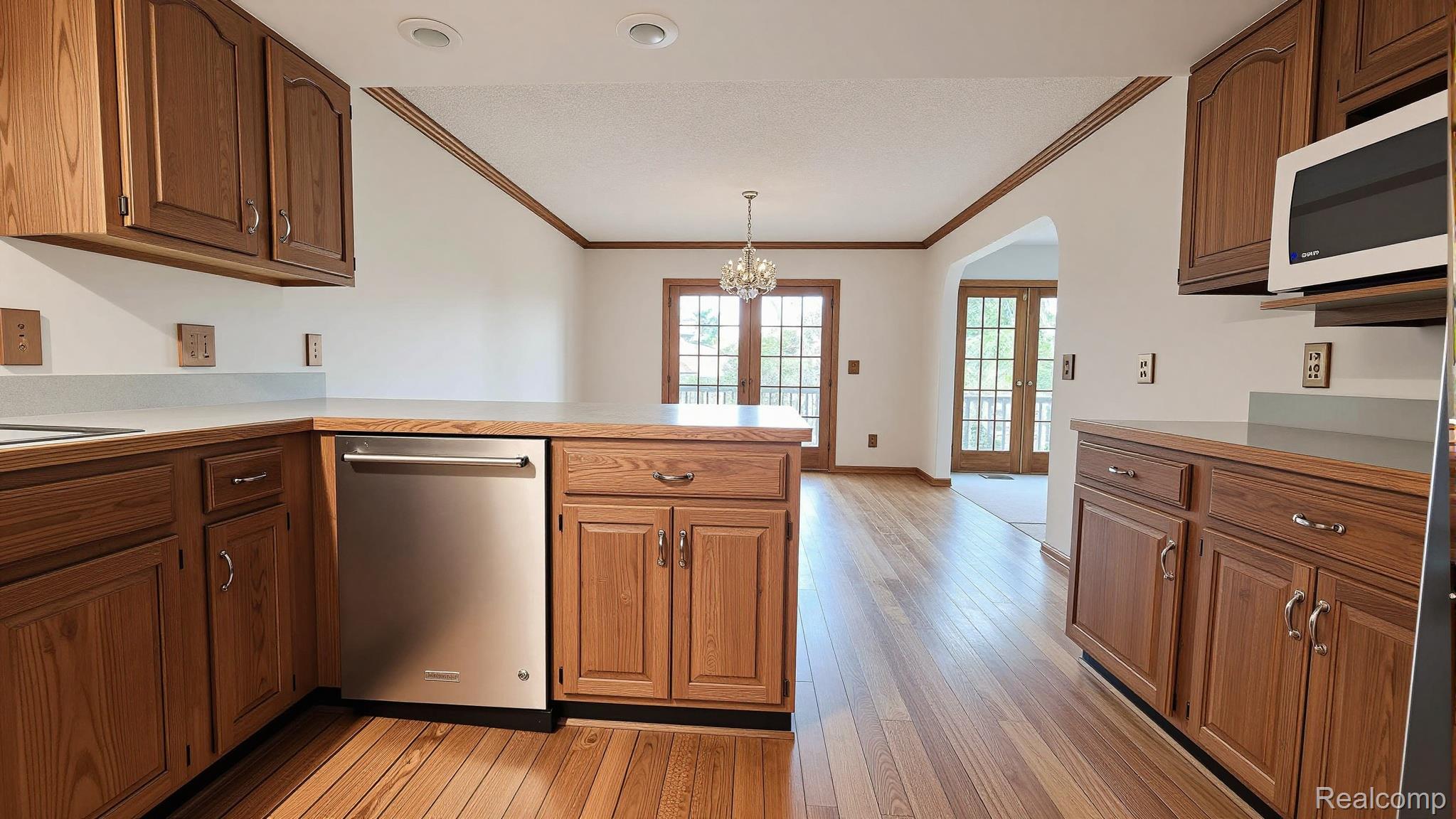 448 Fairwood Road Property Photo 3