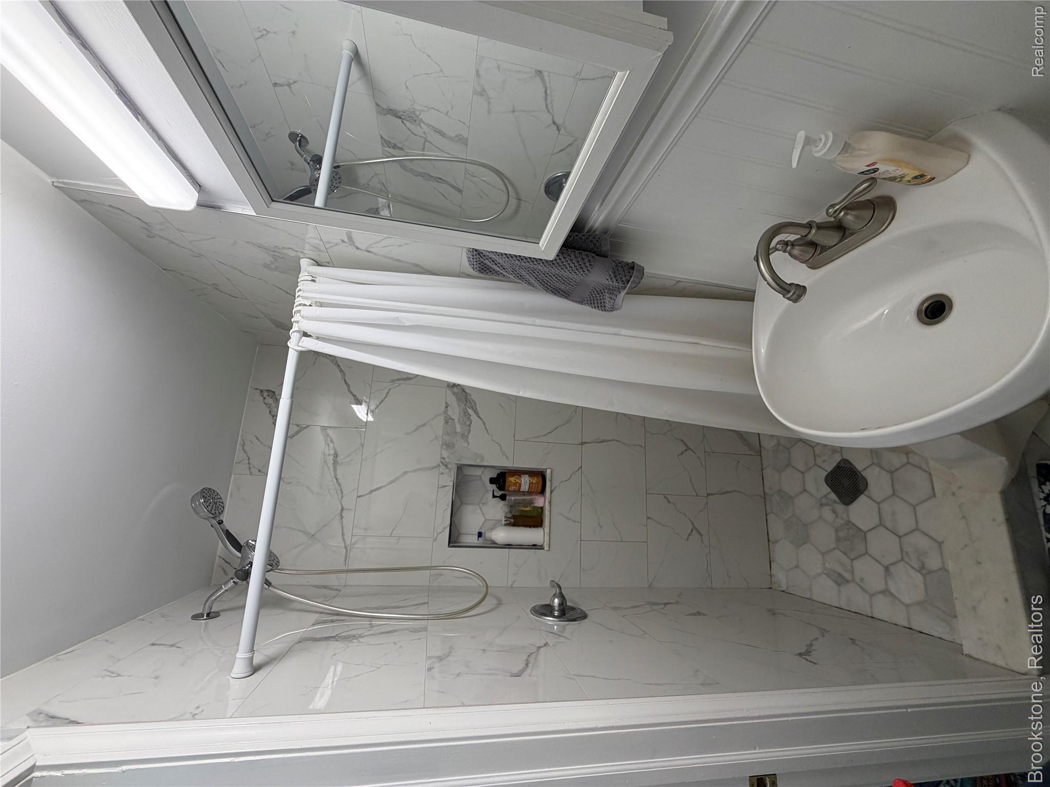 23151 Lawson Avenue Property Photo 27