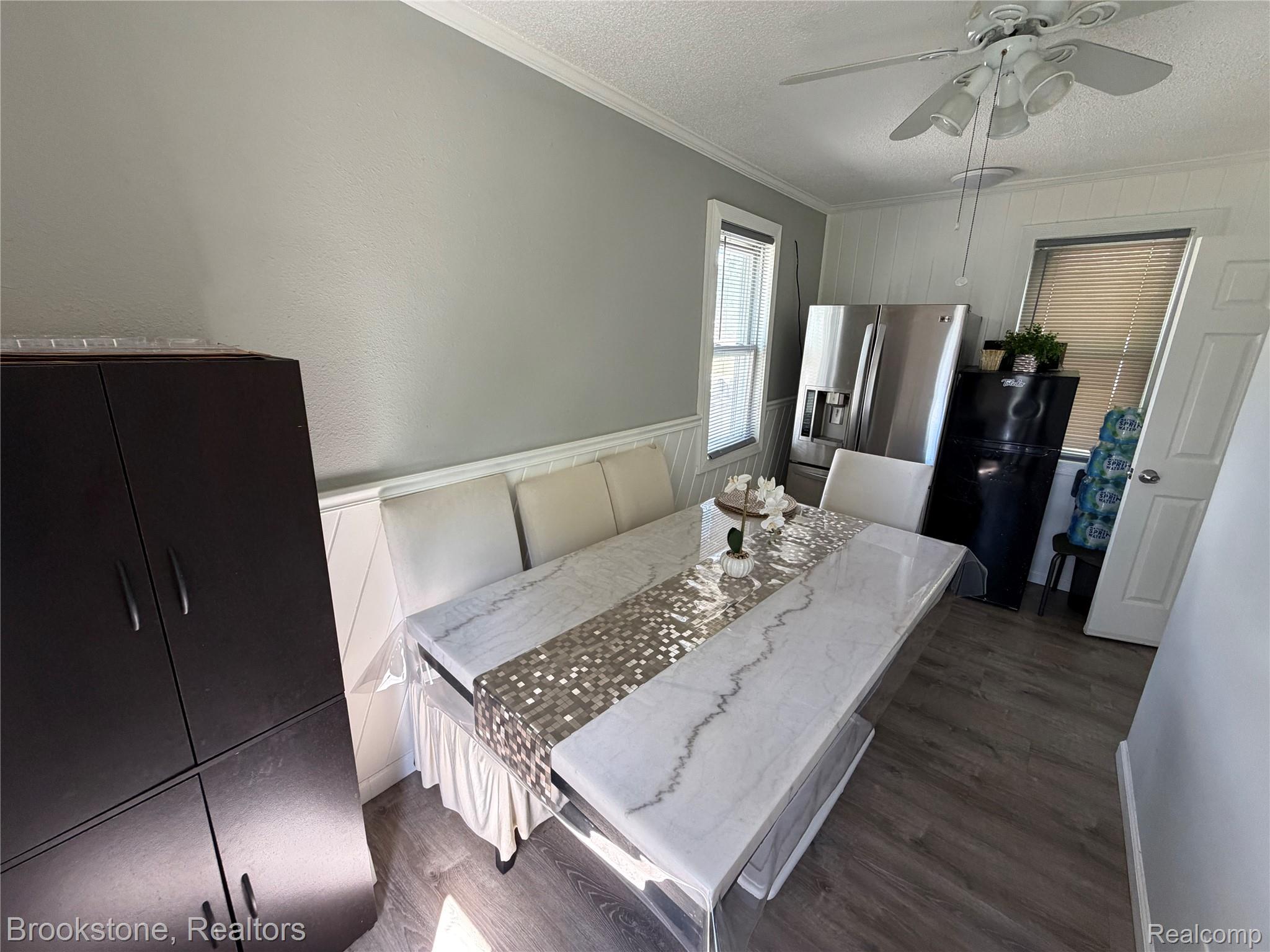 23151 Lawson Avenue Property Photo 51