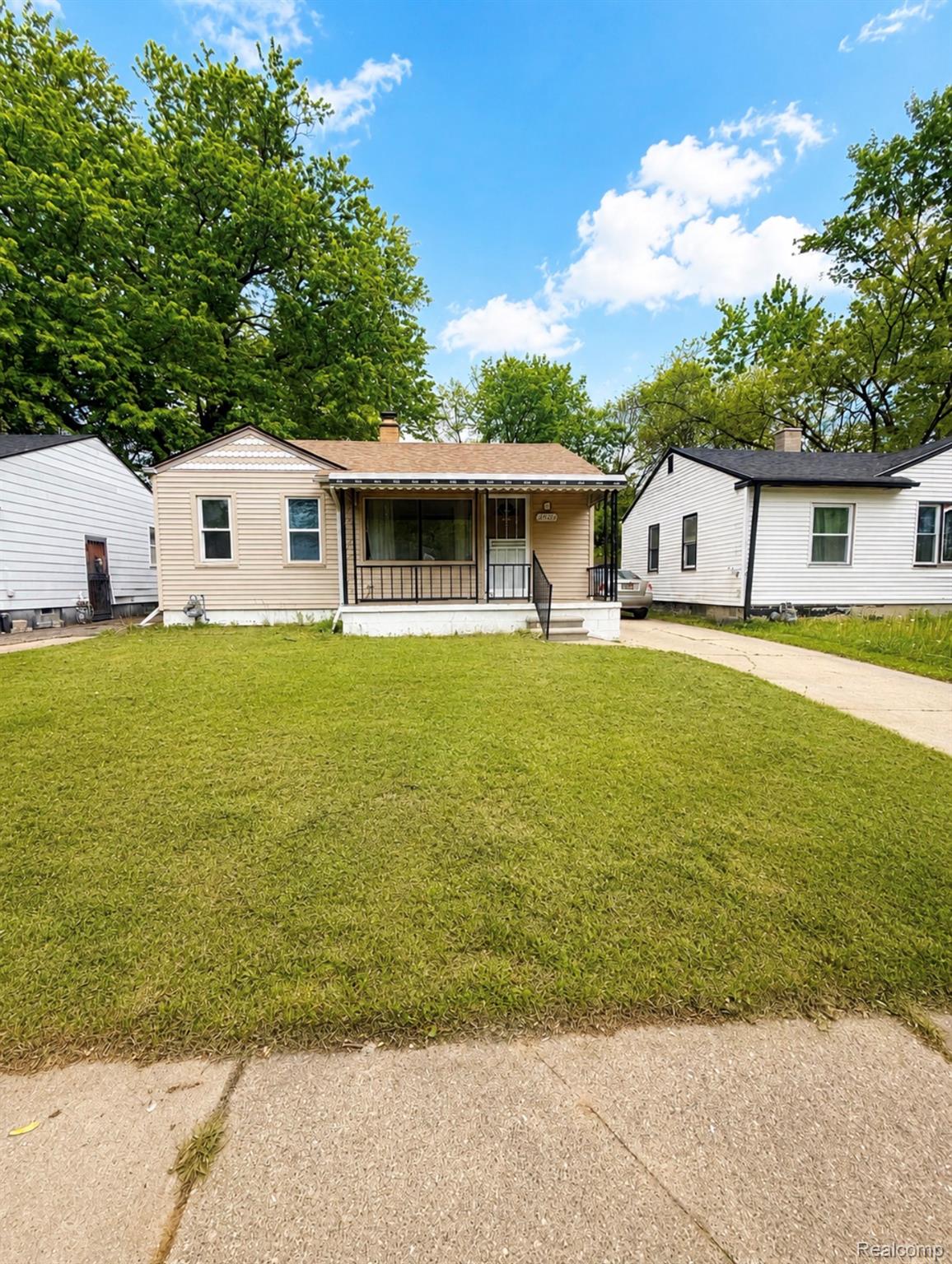 19166 Bentler Street Property Photo 1