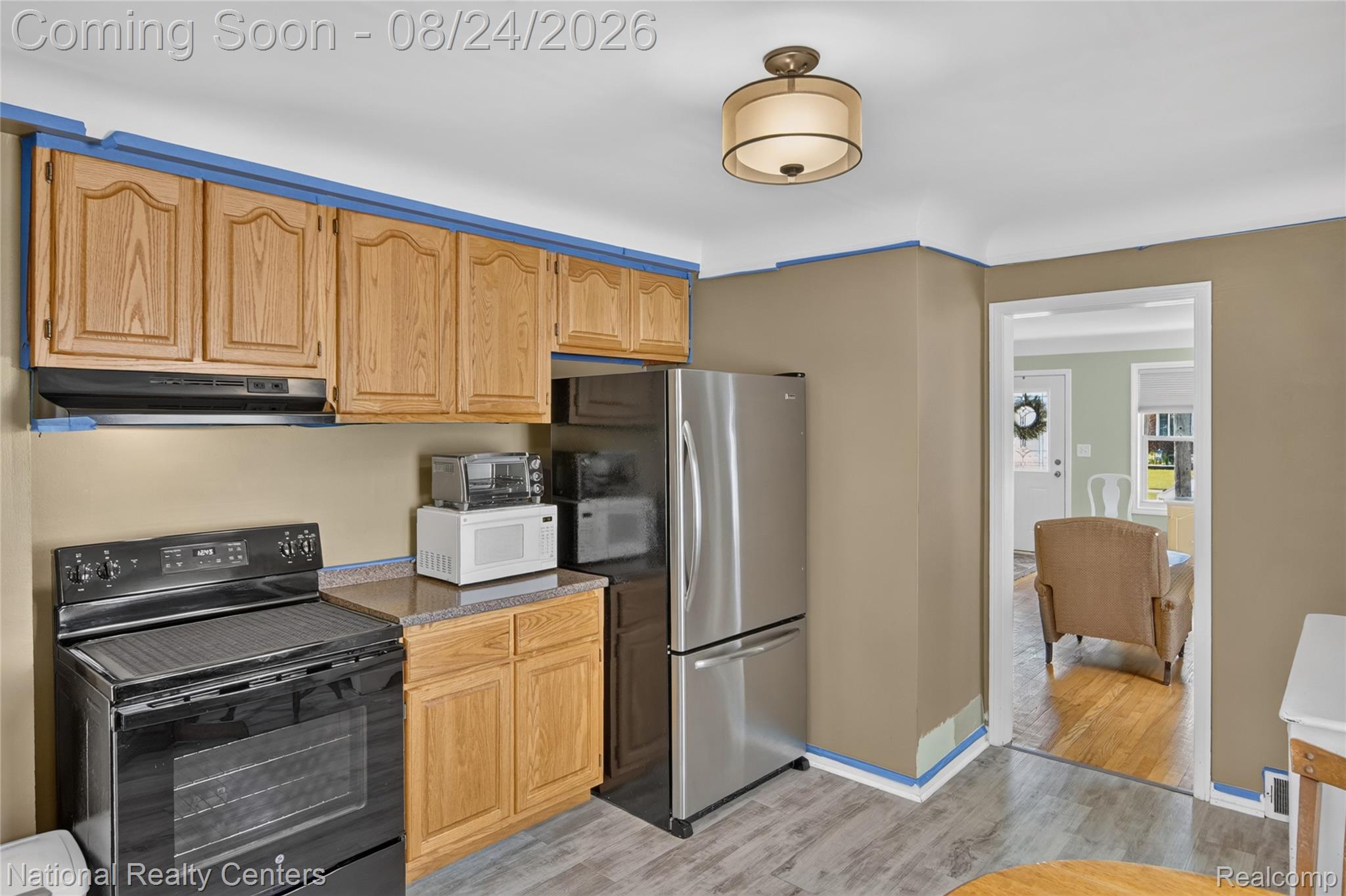 23022 Cleveland Street Property Photo 9
