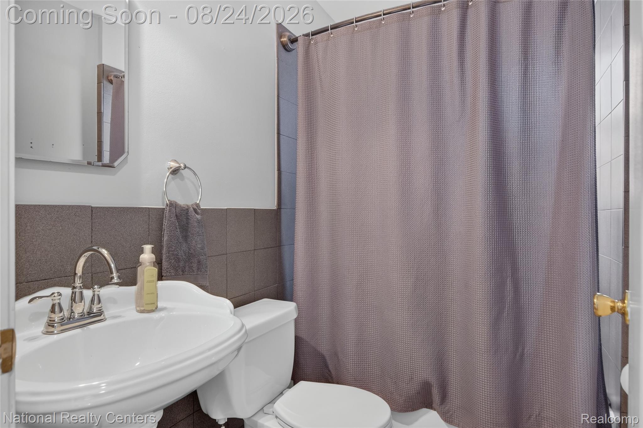 23022 Cleveland Street Property Photo 12