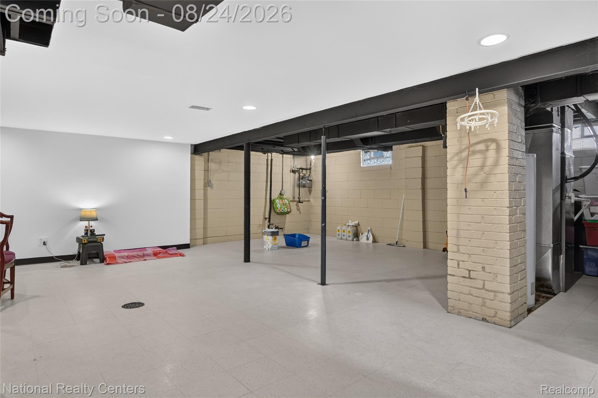 23022 Cleveland Street Property Photo 15