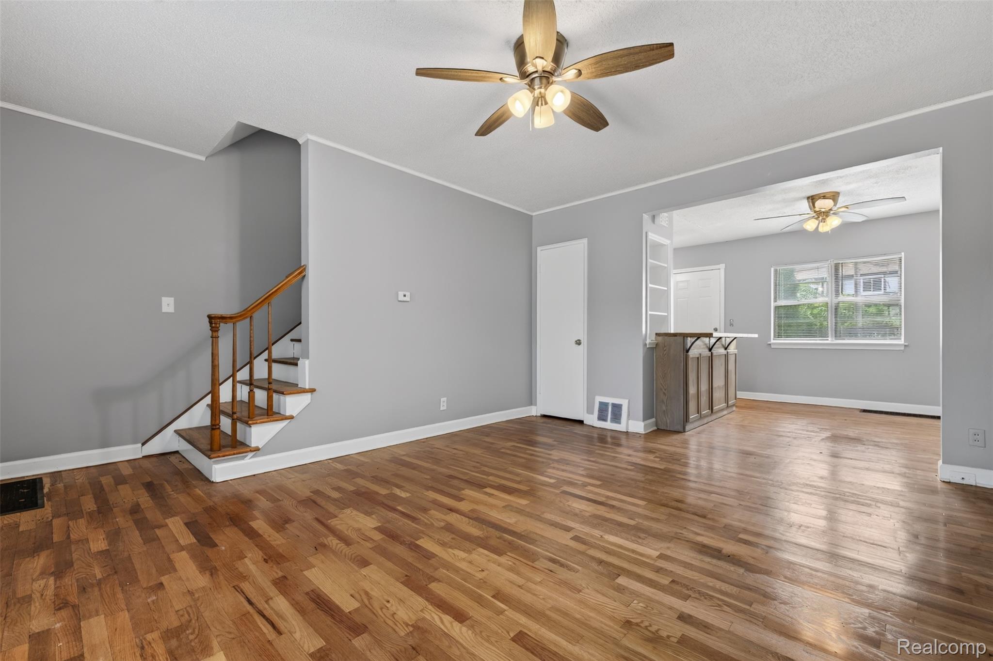 316 Sheffield Avenue Property Photo 9