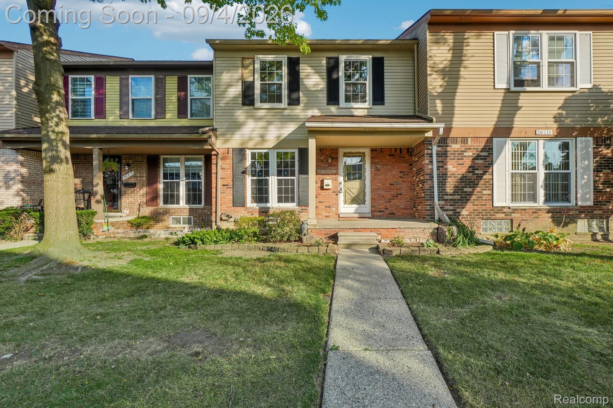 36517 Park Place Drive Property Photo 1