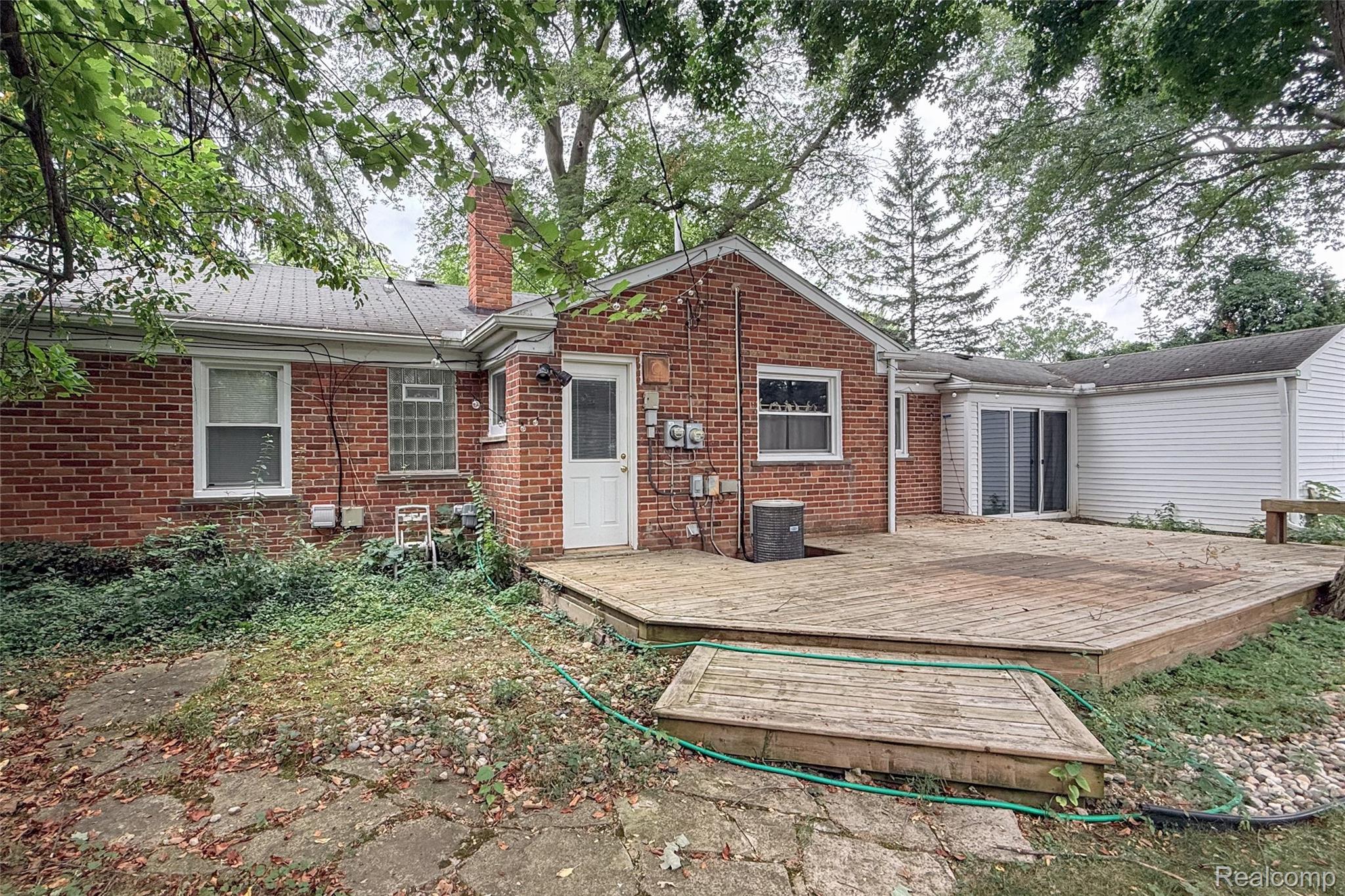 1846 Pembroke Road Property Photo 7
