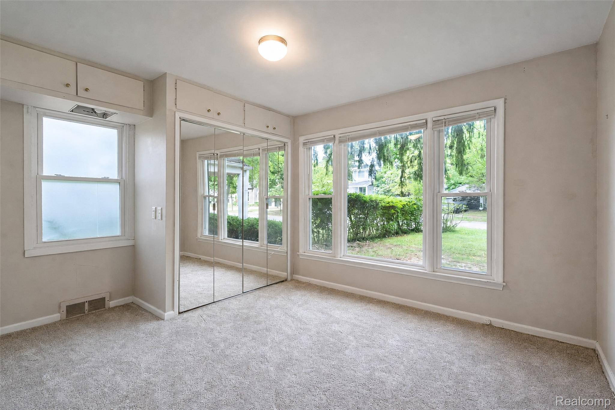 1846 Pembroke Road Property Photo 33
