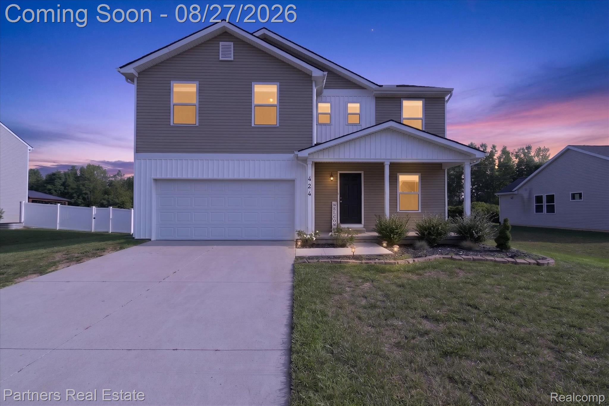 424 Saddlebrook Drive Property Photo 1