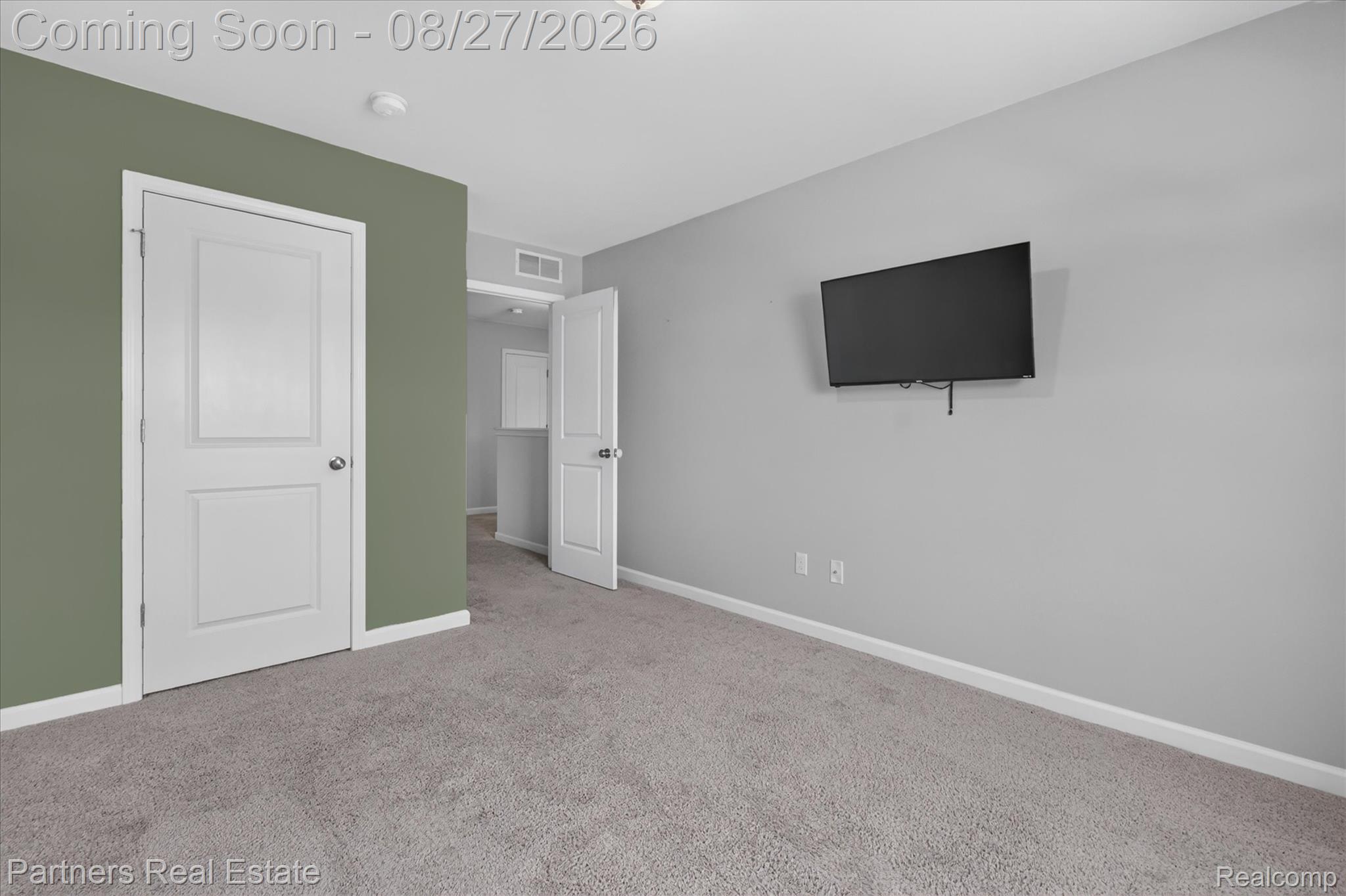 424 Saddlebrook Drive Property Photo 28