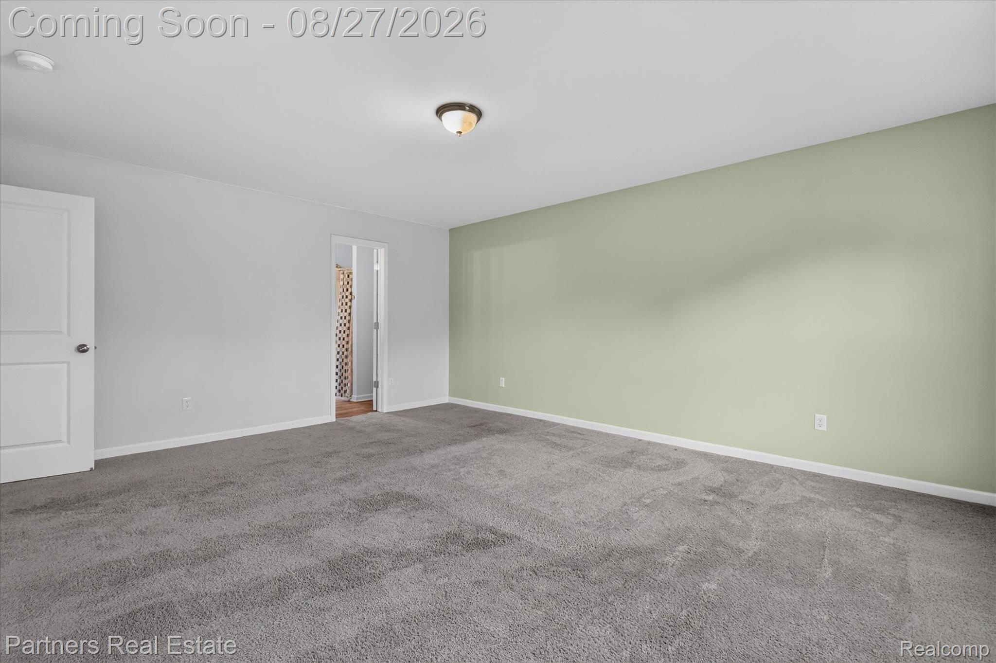 424 Saddlebrook Drive Property Photo 32