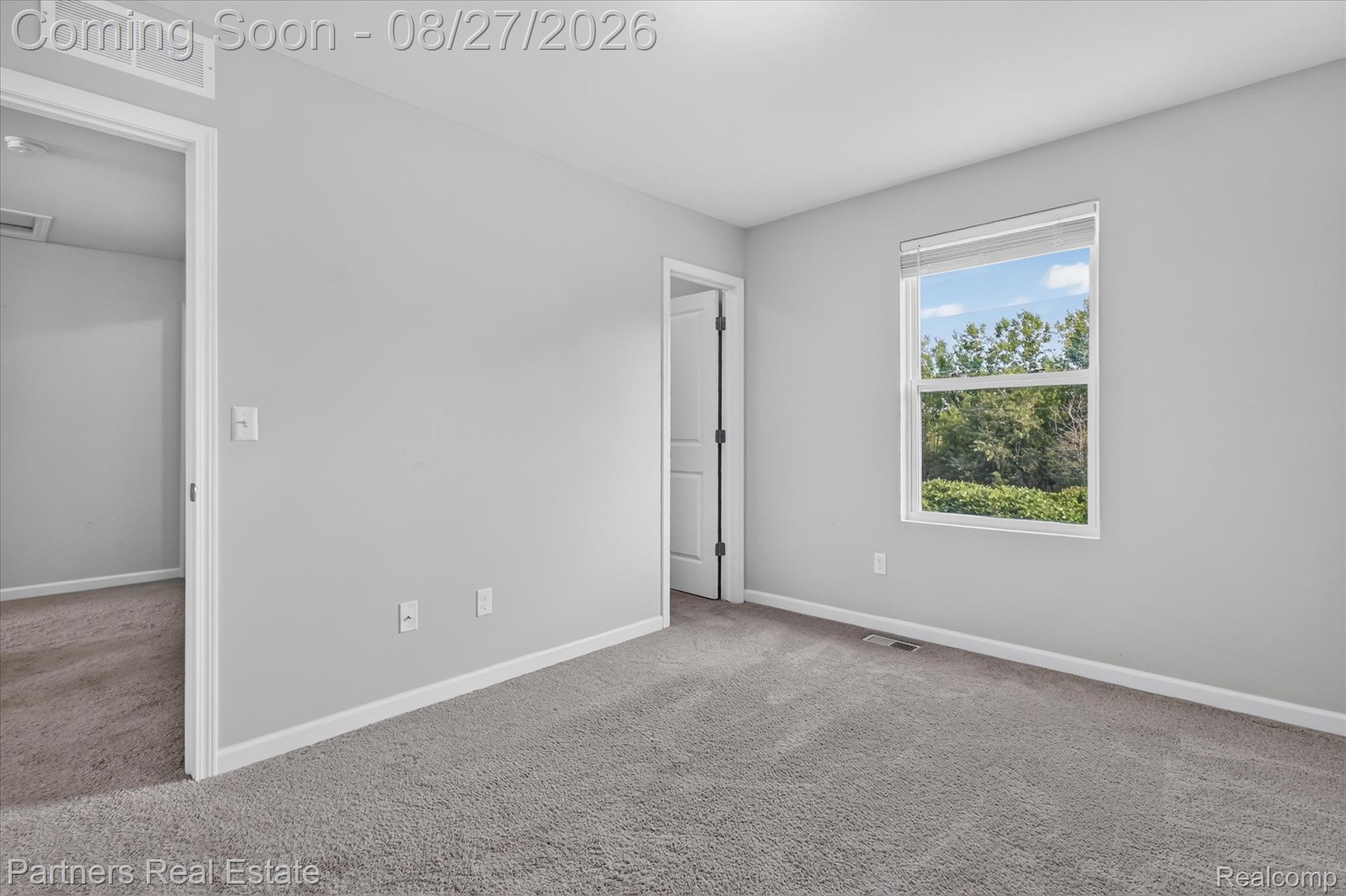 424 Saddlebrook Drive Property Photo 41