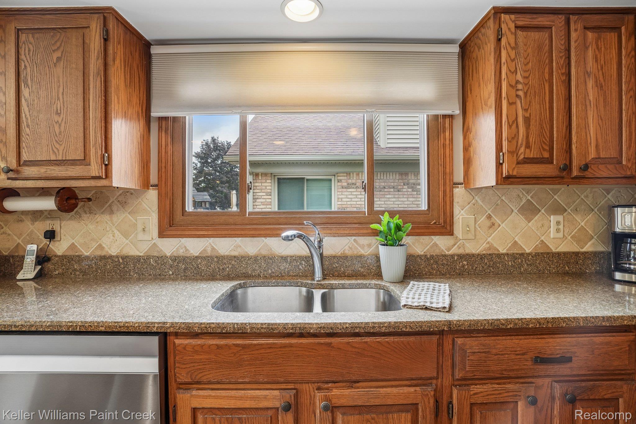 15792 Constitution Drive Property Photo 26