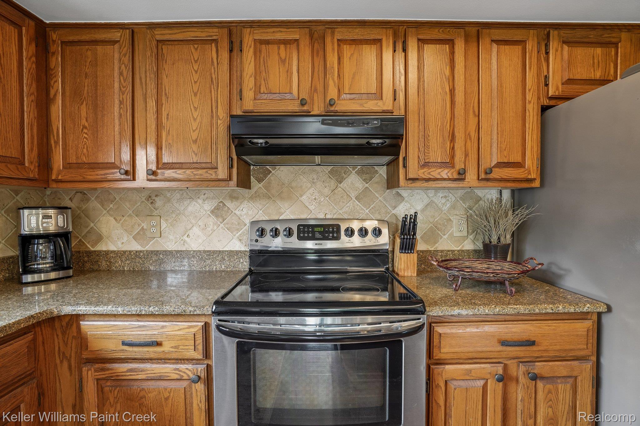 15792 Constitution Drive Property Photo 27