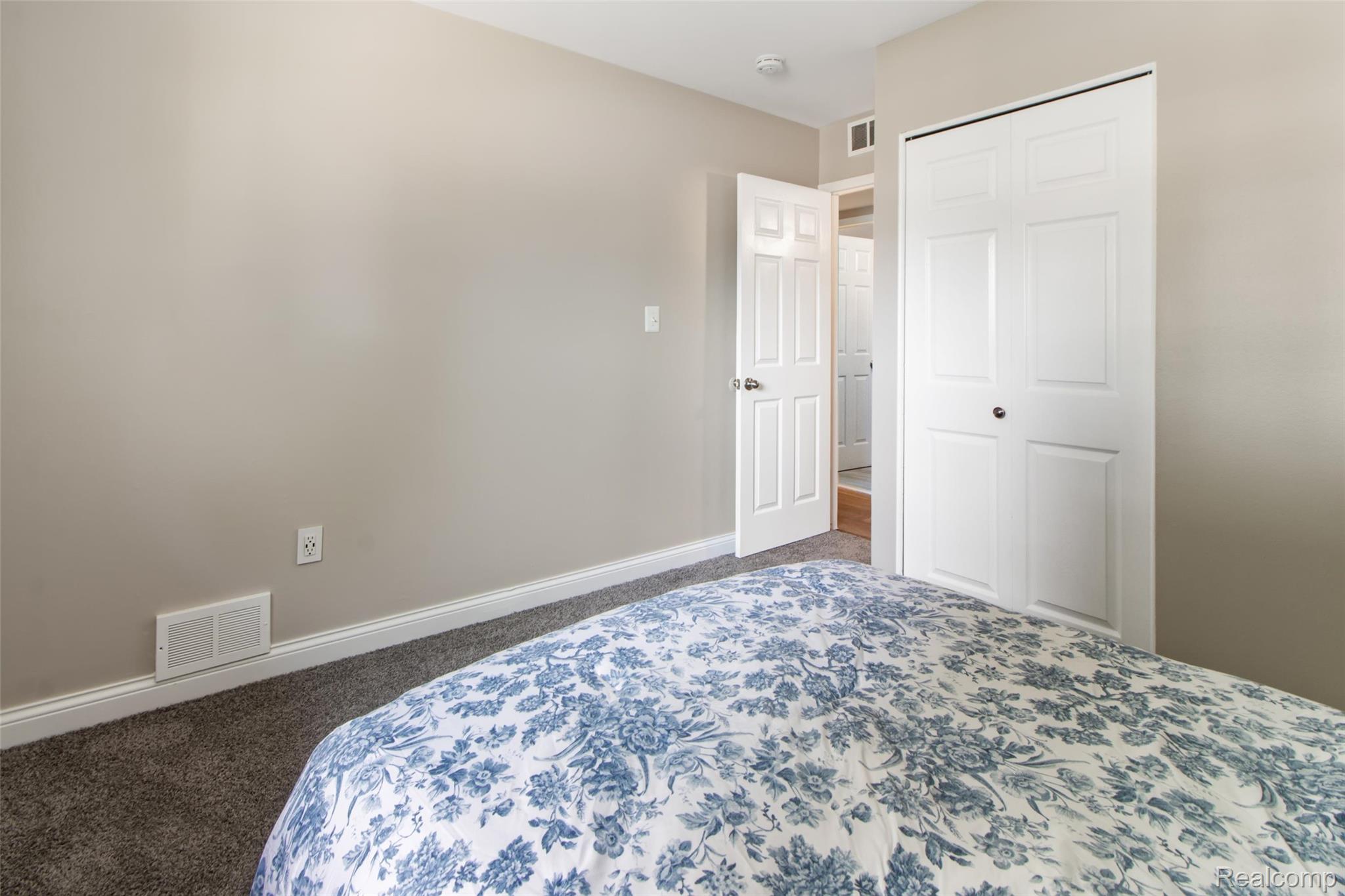 15768 Wendy Street Property Photo 13