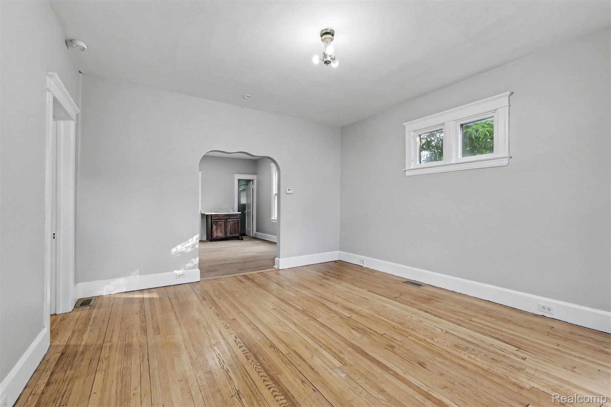 6850 Bulwer Street Property Photo 5