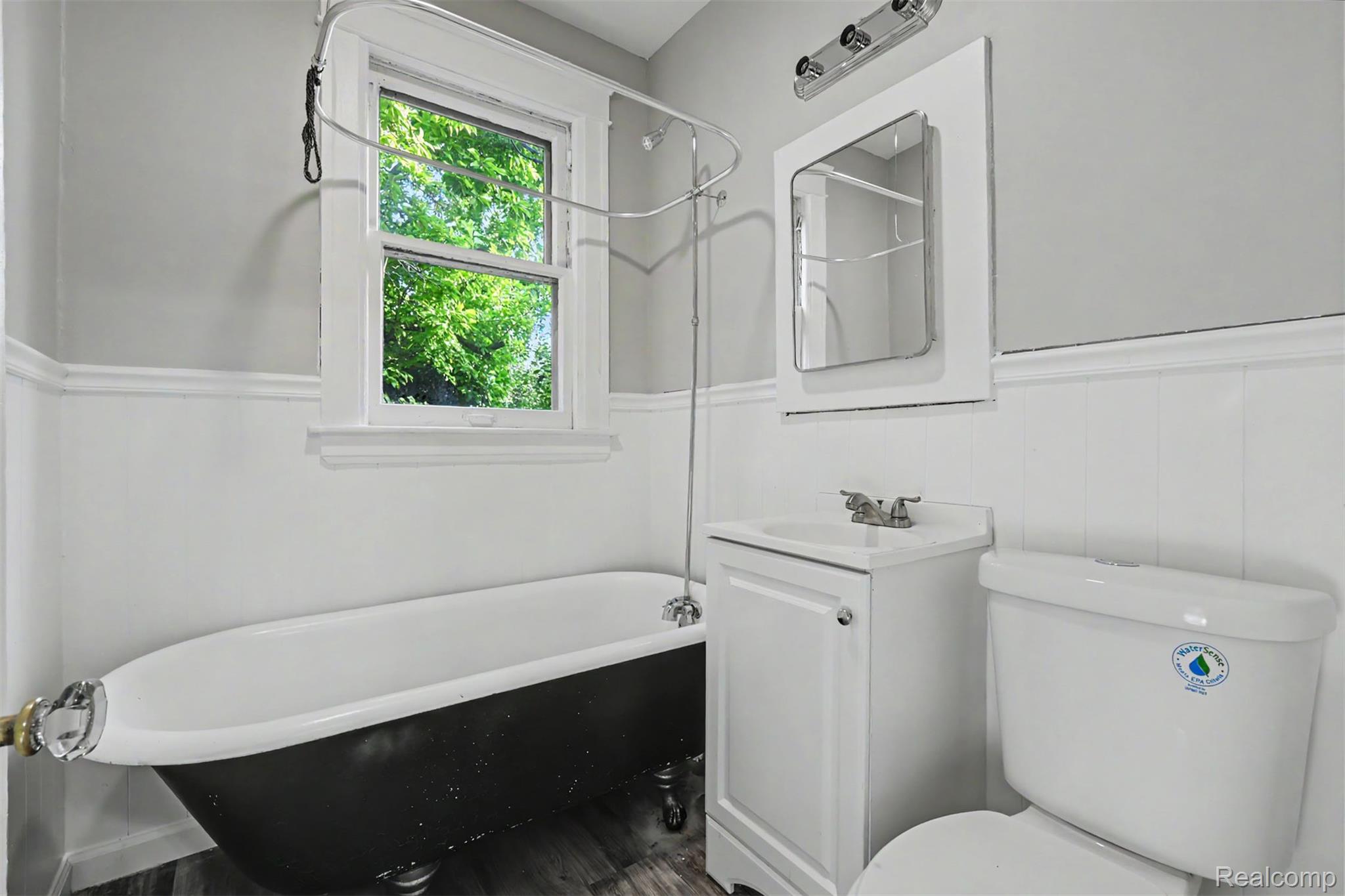 6850 Bulwer Street Property Photo 13