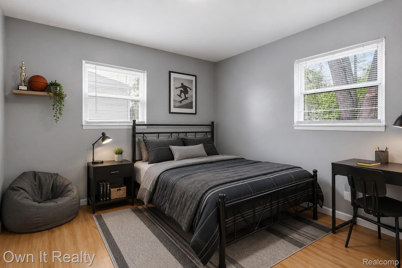 8082 Robert Street Property Photo 11