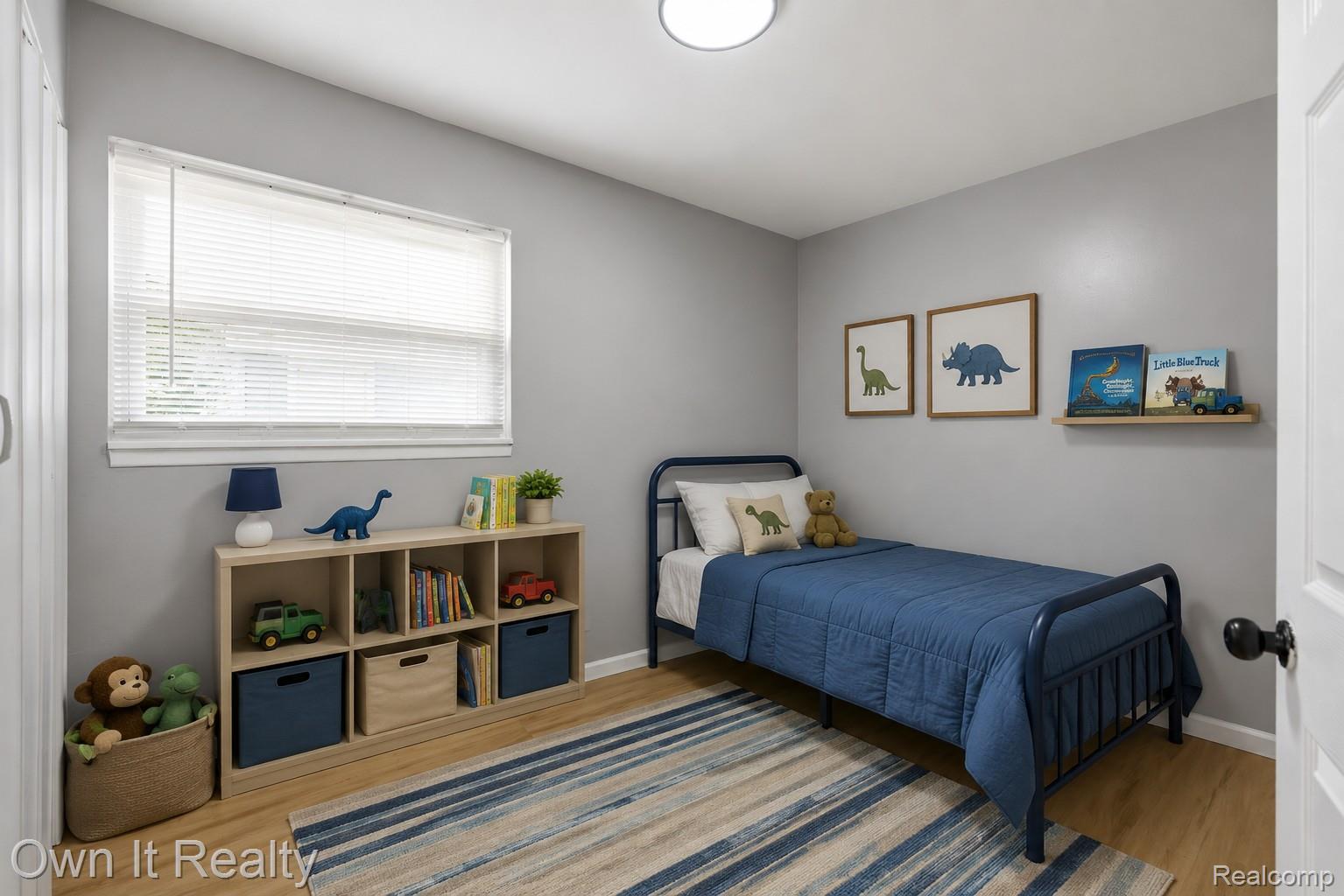 8082 Robert Street Property Photo 16