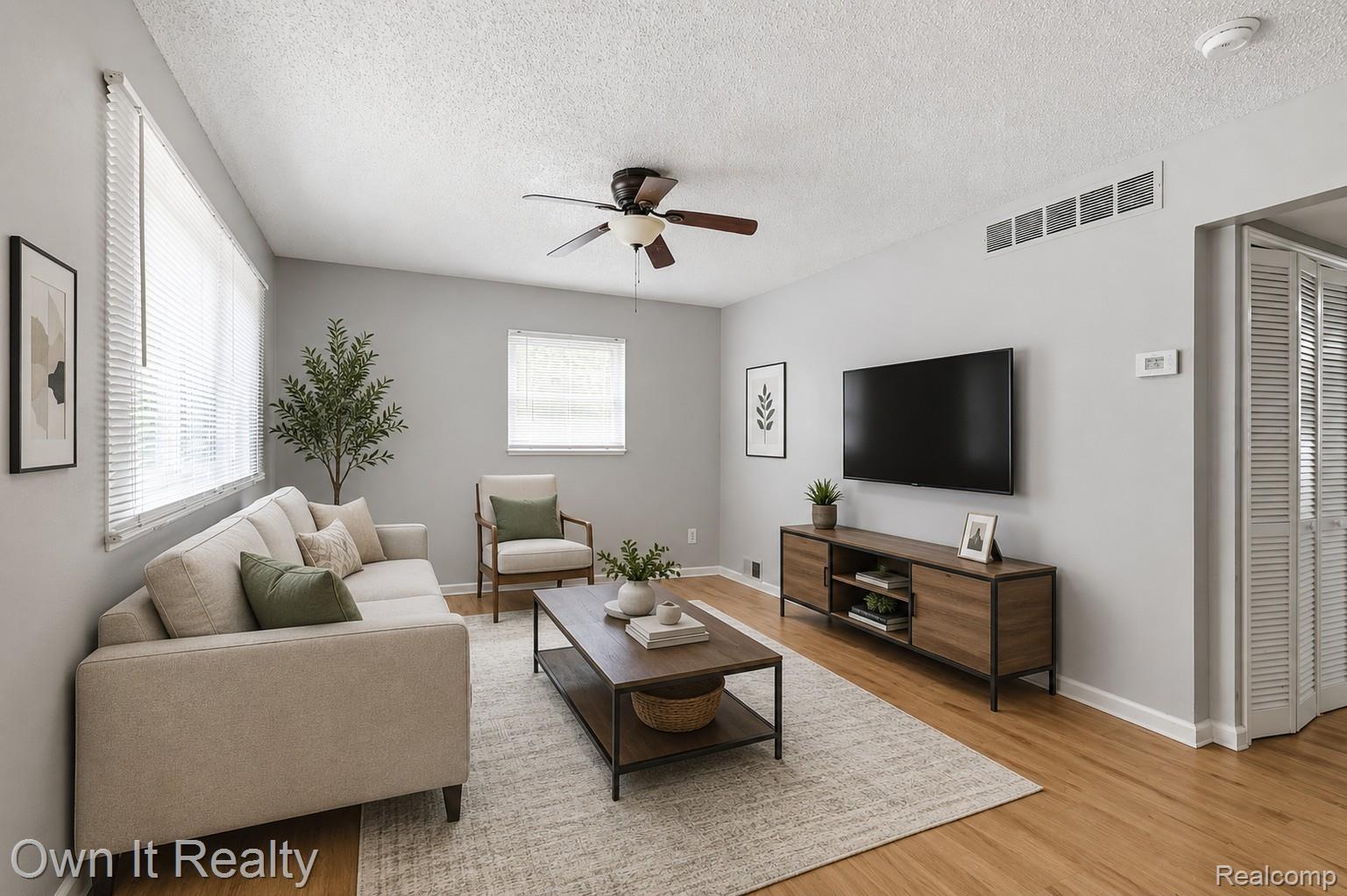 8082 Robert Street Property Photo 22