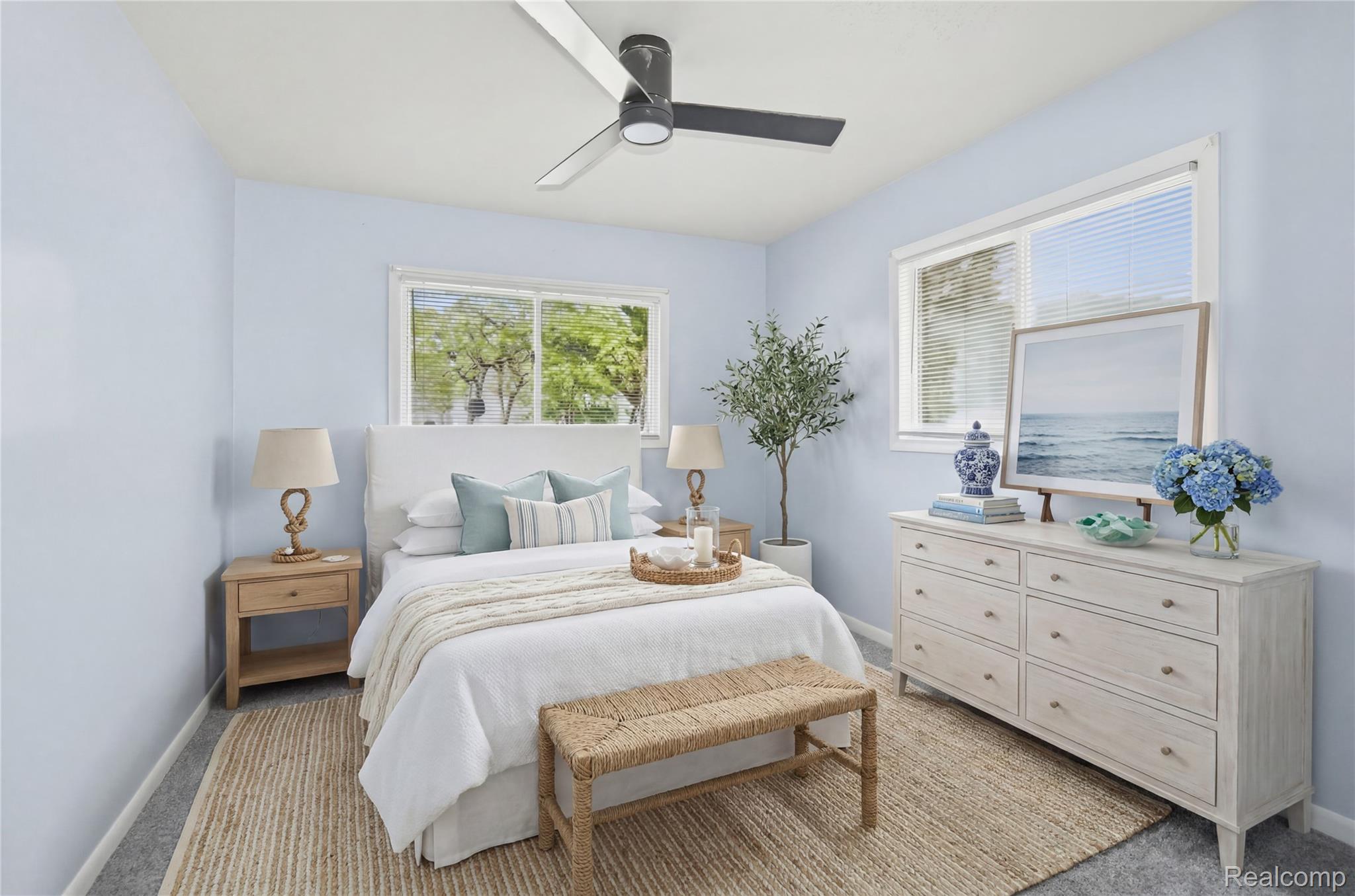 2555 W Boston Boulevard Property Photo 6