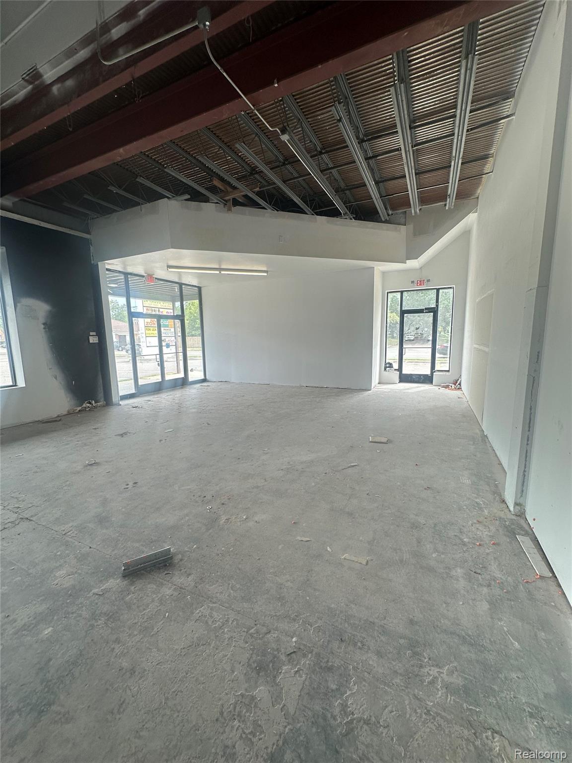 18600 Fenkell Street Property Photo 5