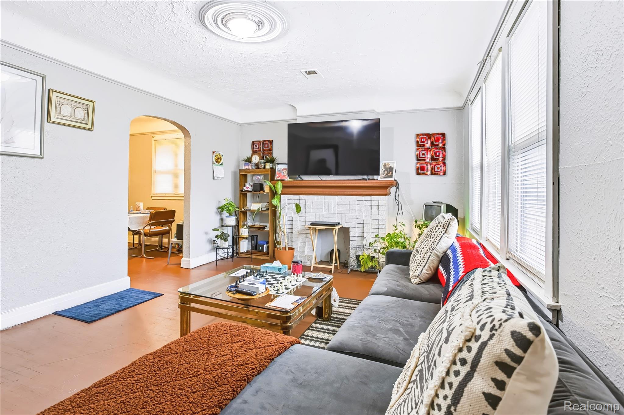 14828 Sussex Street Property Photo 10