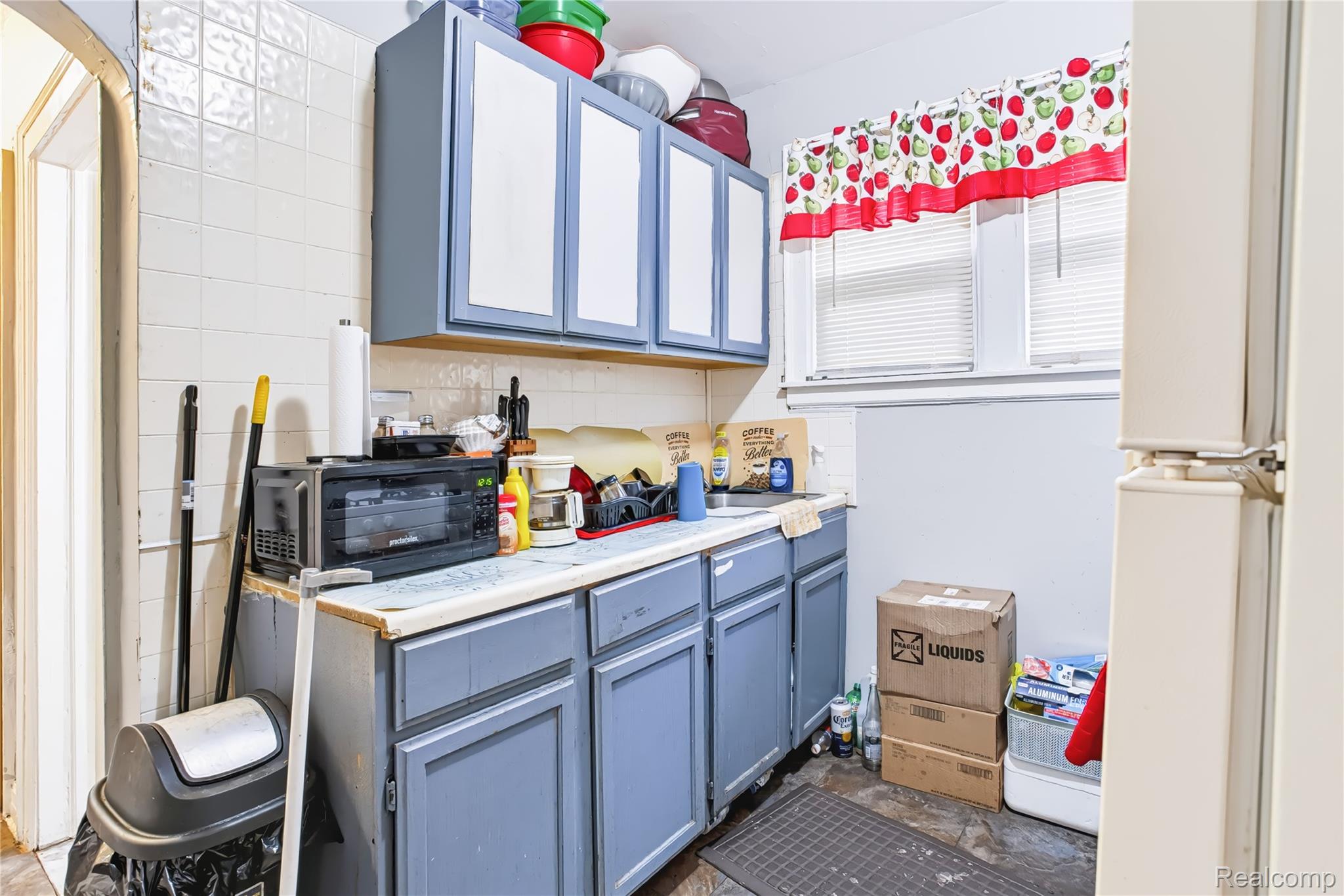 14828 Sussex Street Property Photo 14