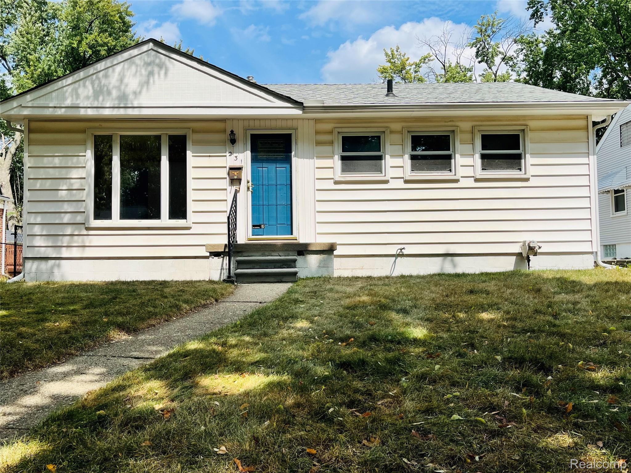 231 Walper Avenue Property Photo 1
