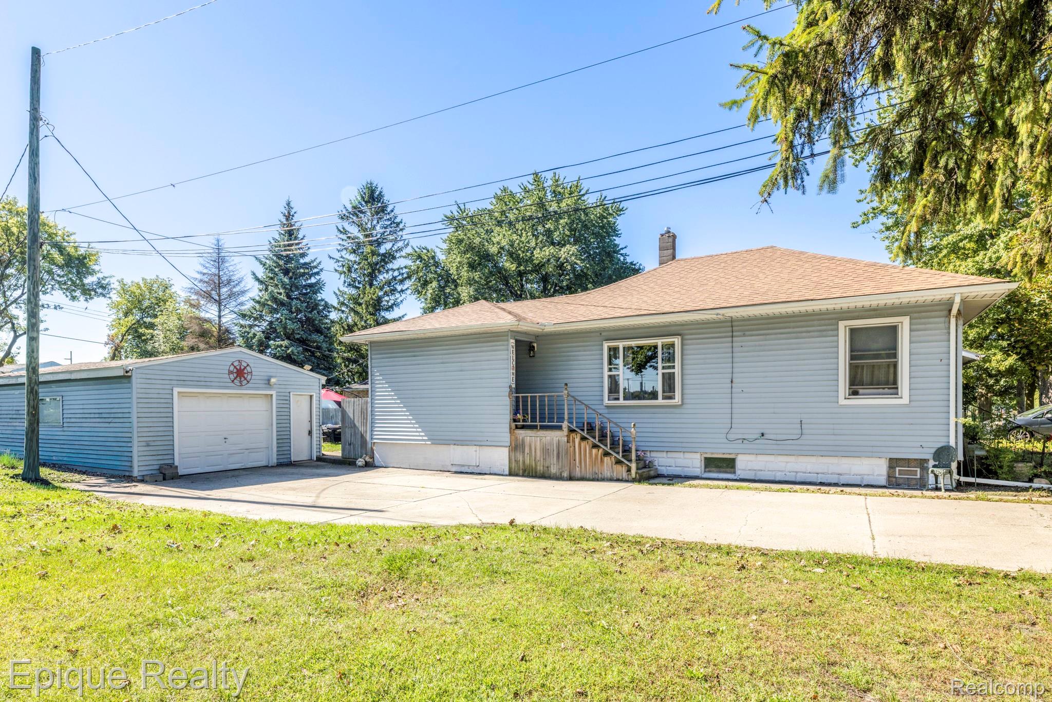 403 Gratiot Boulevard Property Photo 3