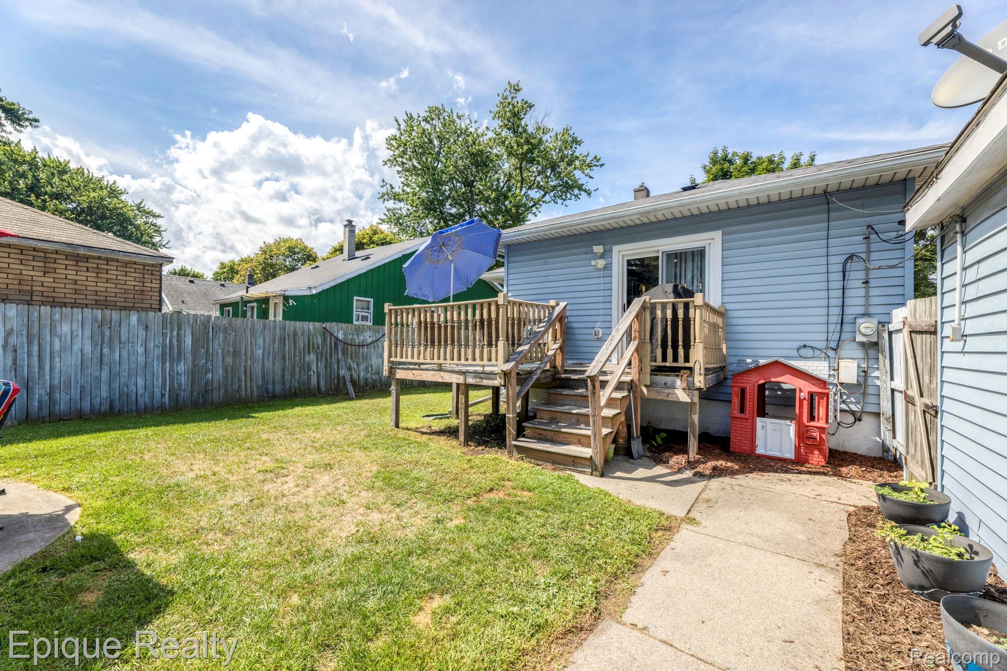 403 Gratiot Boulevard Property Photo 13