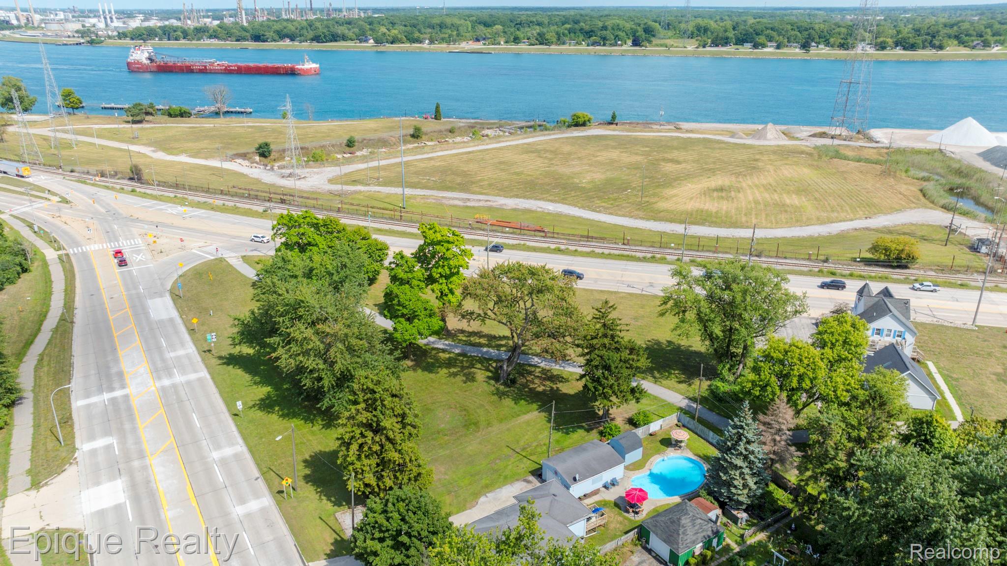 403 Gratiot Boulevard Property Photo 54