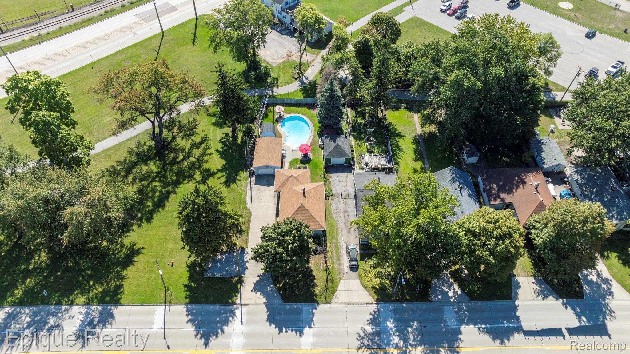 403 Gratiot Boulevard Property Photo 61
