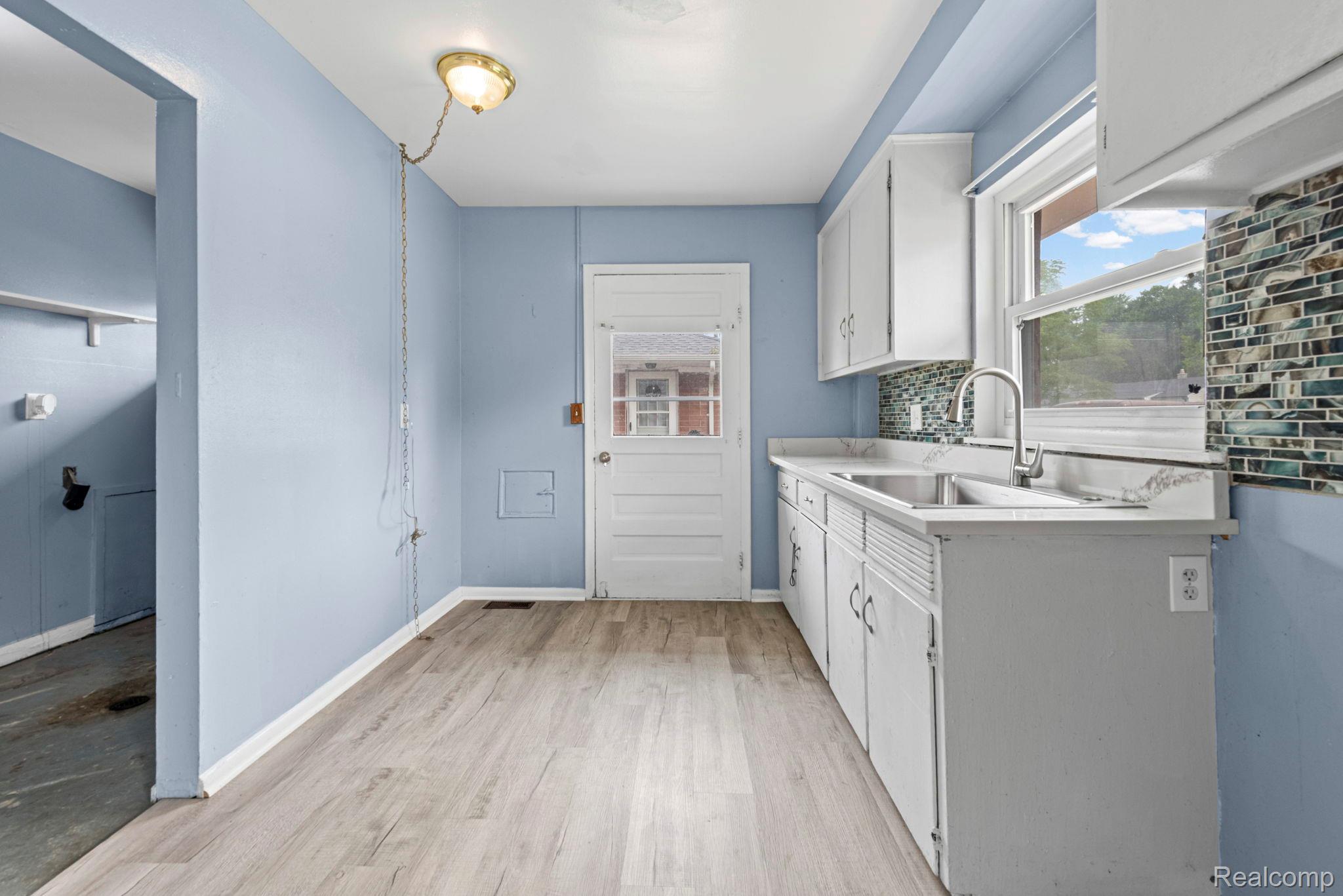 14466 Irene Street Property Photo 7