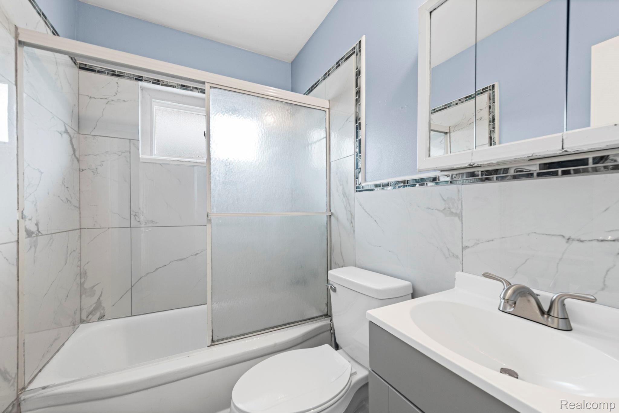 14466 Irene Street Property Photo 10