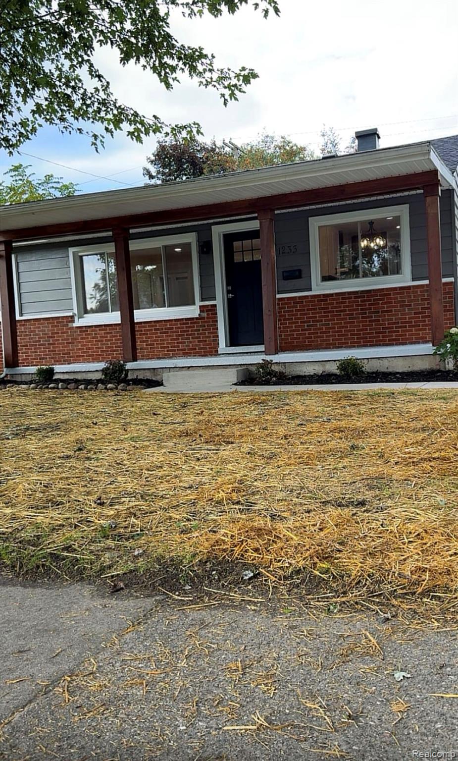 1233 Duncan Avenue Property Photo 1