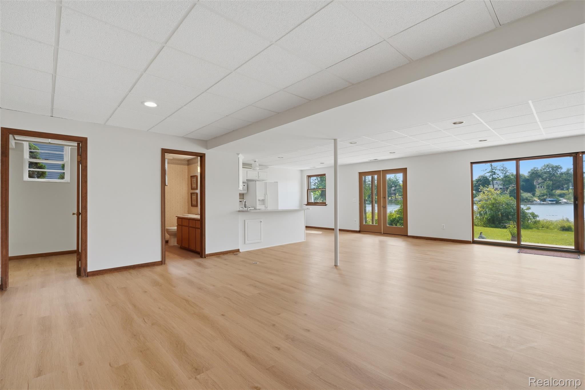 152 Overlake Property Photo 37