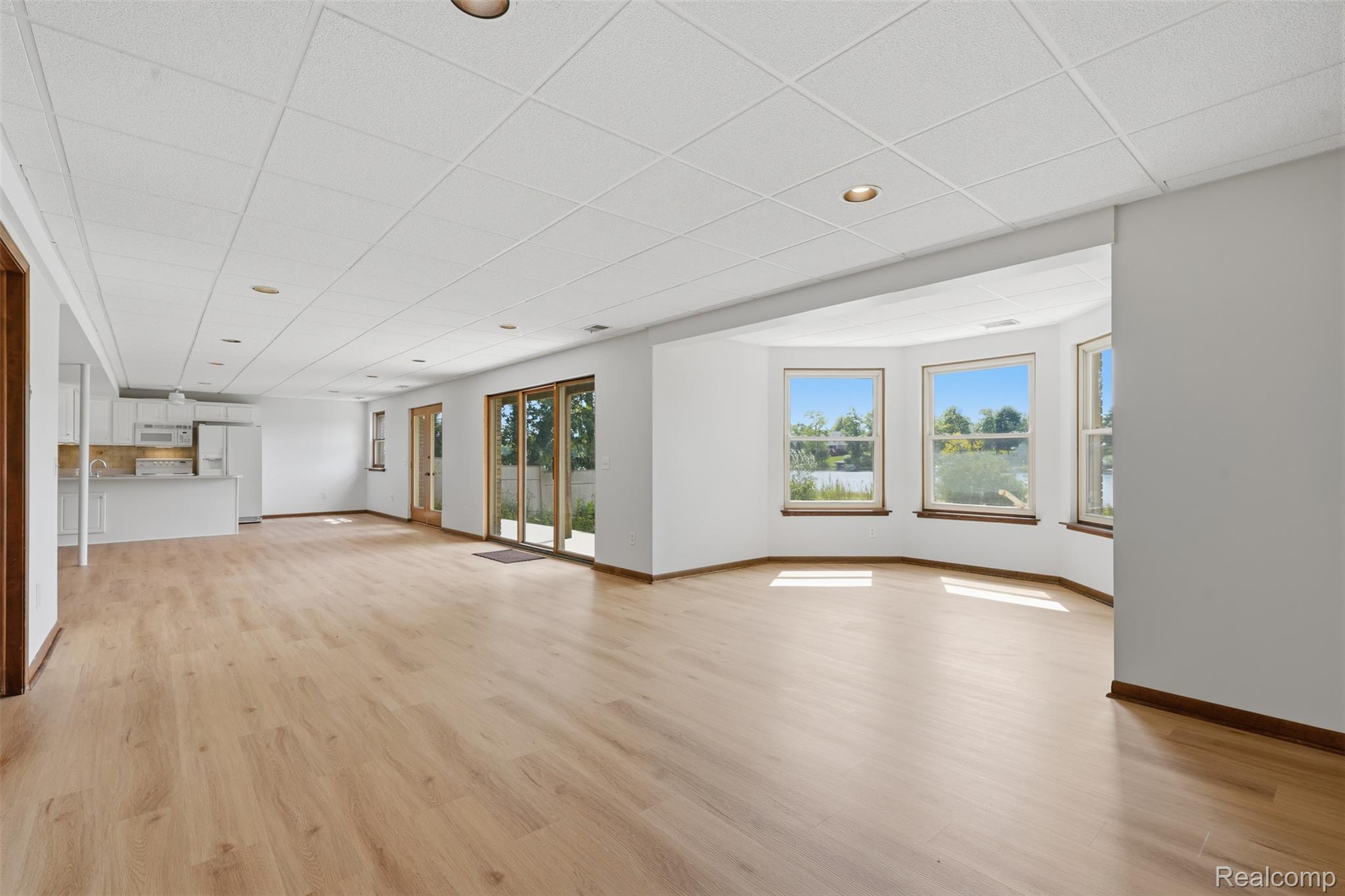152 Overlake Property Photo 41