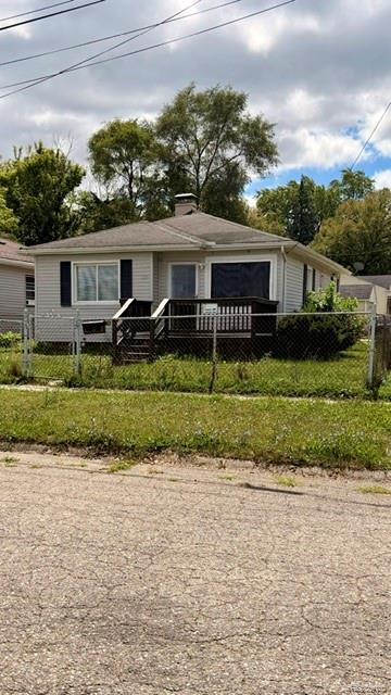 1329 Neubert Avenue Property Photo 1