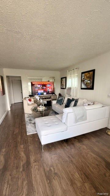 1329 Neubert Avenue Property Photo 4