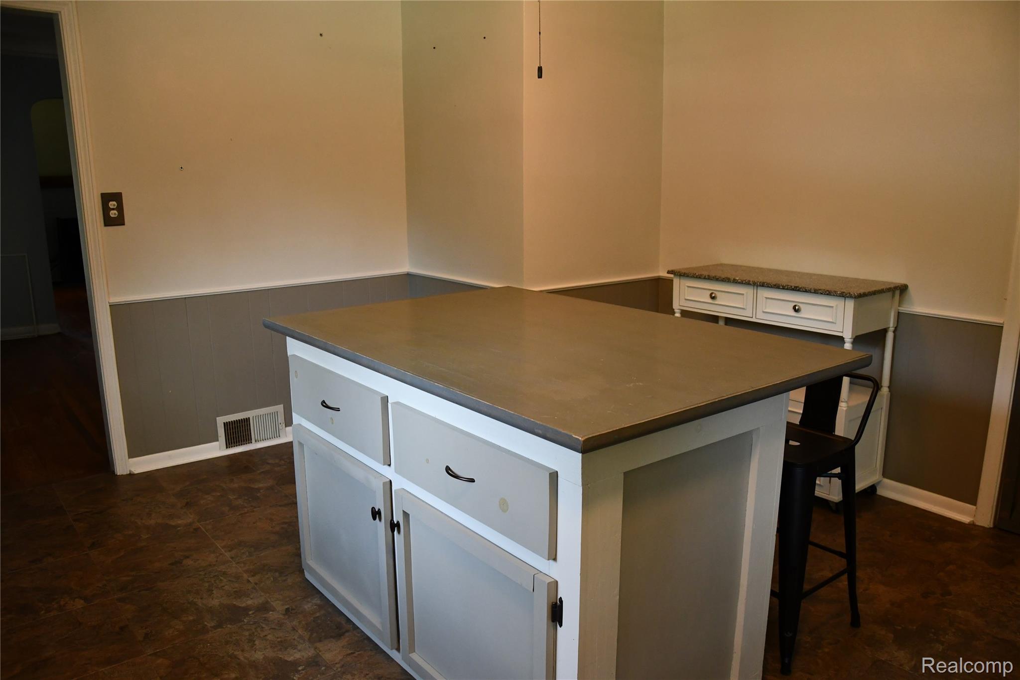 9039 Peer Road Property Photo 31